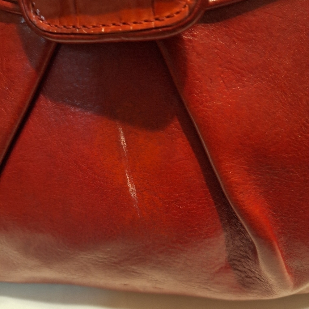 Brighton Red Leather croc Embossed shoulder bag 13.5"x10" - Picture 3 of 14